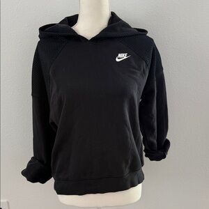 Nike Women's Black Pullover Hoodie